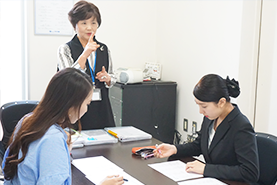 キャビンアテンダントの語学力アップ