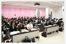校内企業説明会